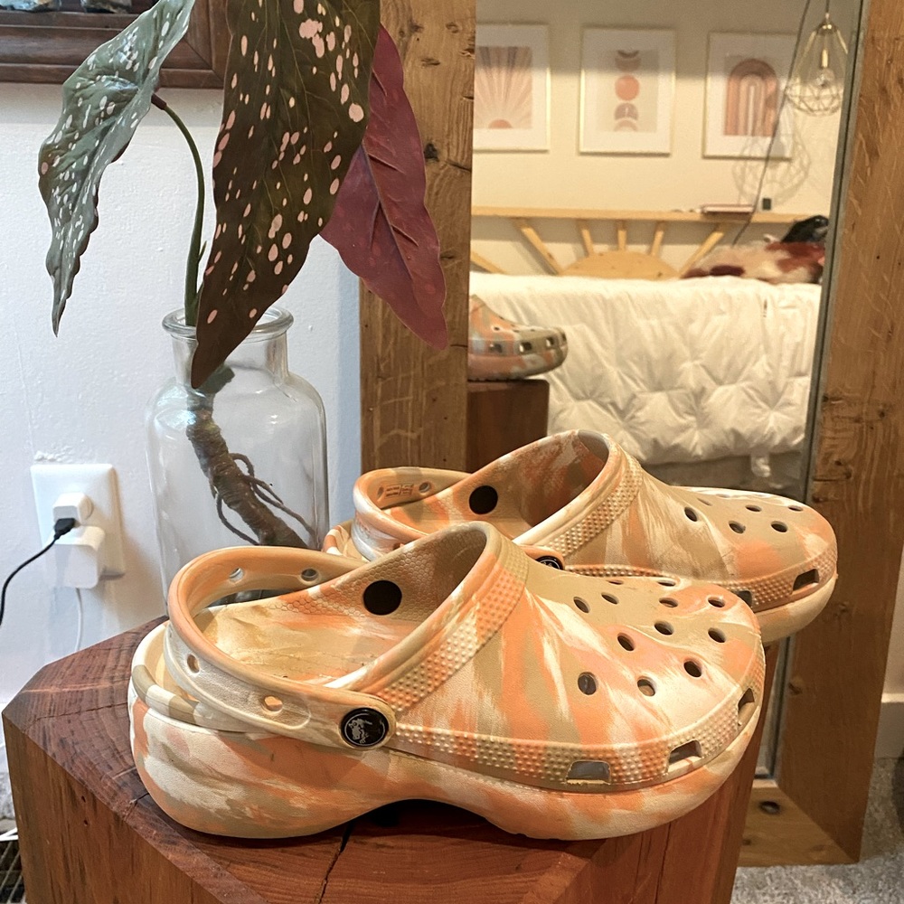 Women’s Platform Crocs